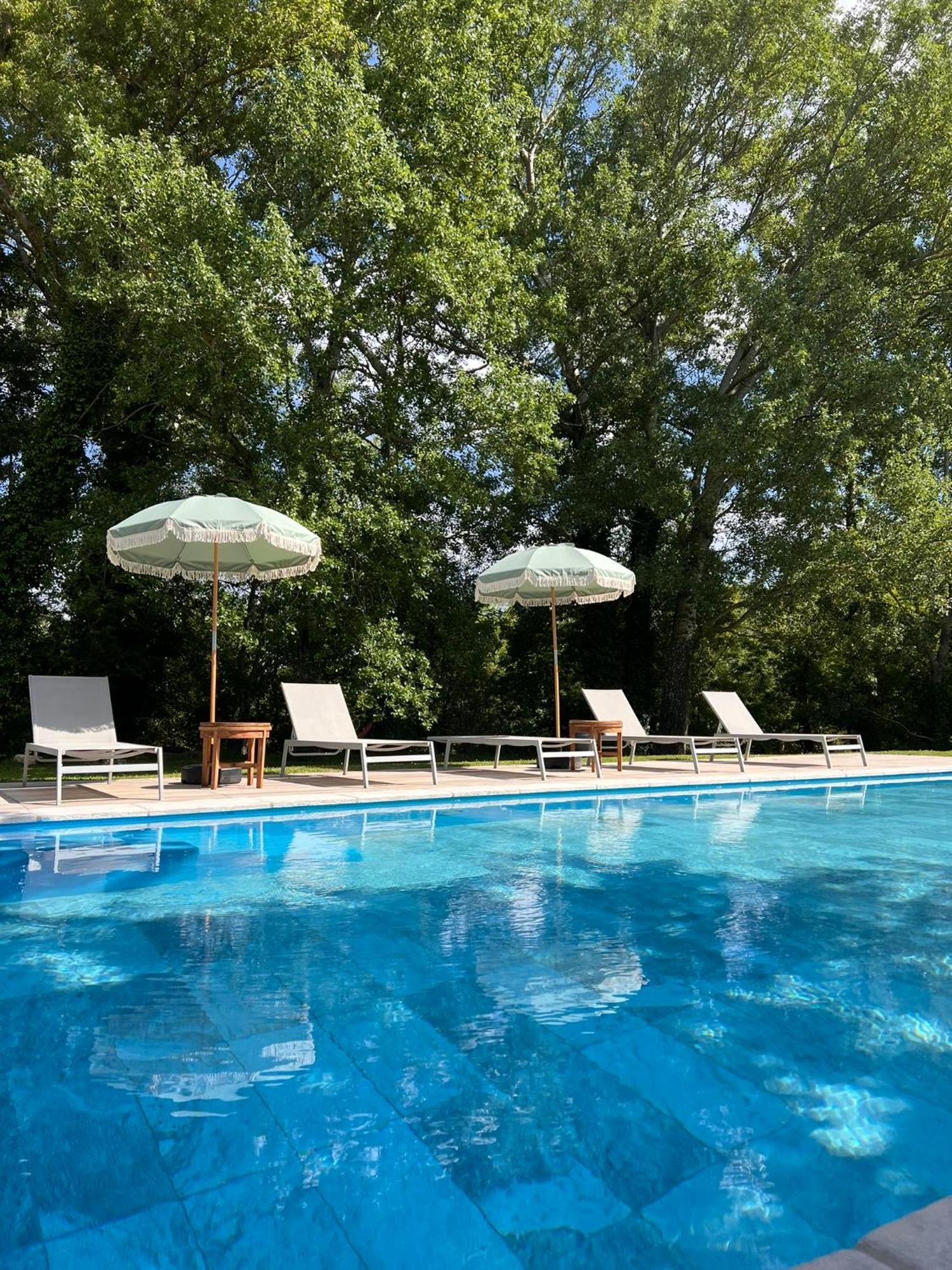 Le Moulin De Montsegur Bed and Breakfast Εξωτερικό φωτογραφία